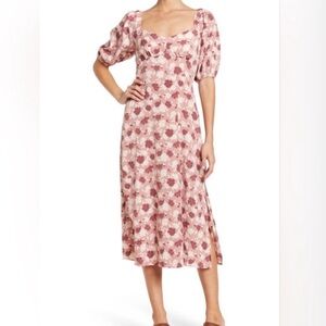 Lush pink floral puff sleeve midi dress with side slit